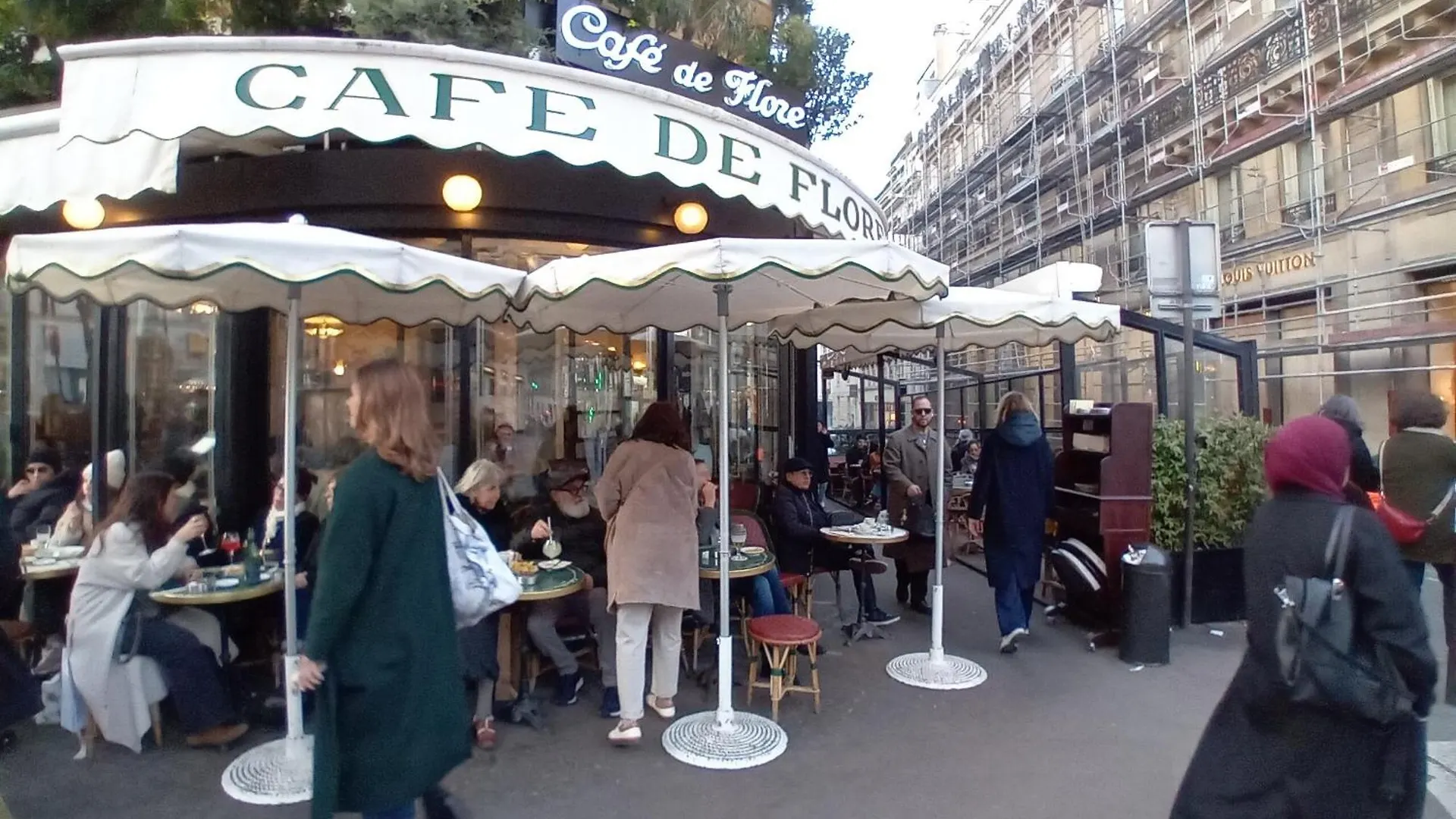 1 Minute Gare Montparnasse ,Near To Eiffel Tour And Louvre Meusm,Gorgeous Place Paris
