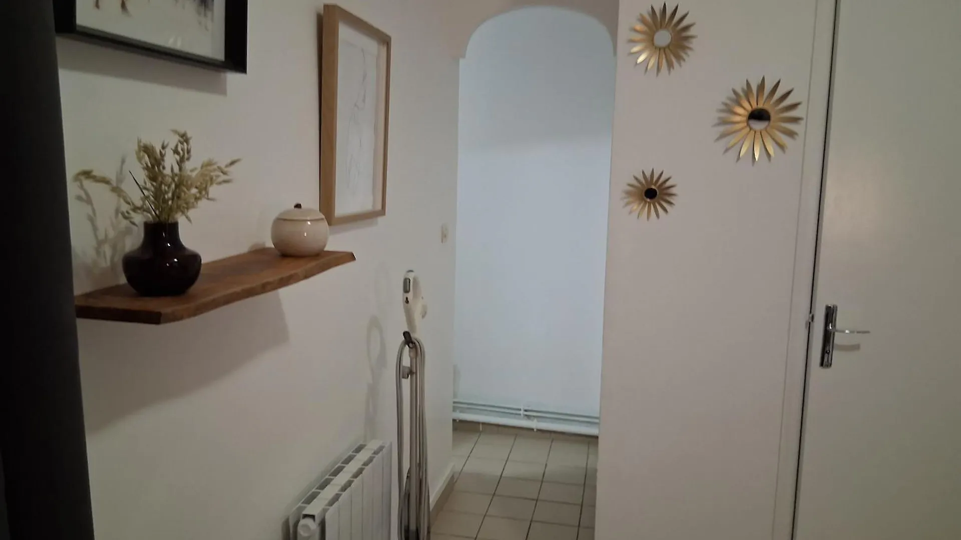 Apartment 1 Minute Gare Montparnasse ,Near To Eiffel Tour And Louvre Meusm,Gorgeous Place Paris