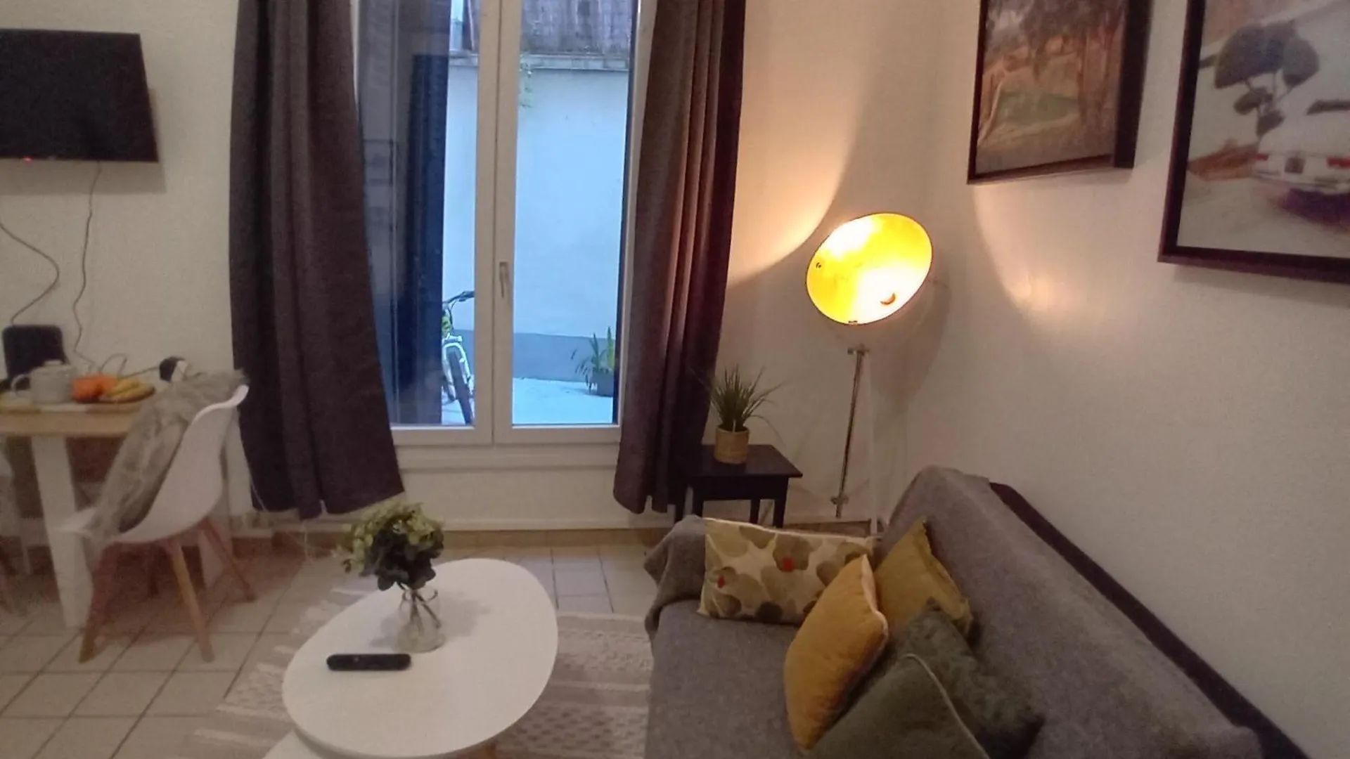 1 Minute Gare Montparnasse ,Near To Eiffel Tour And Louvre Meusm,Gorgeous Place Paris Frankrike